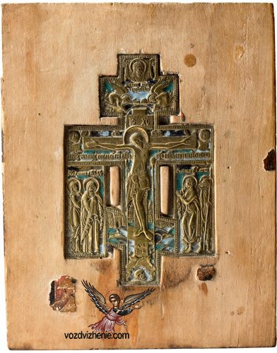 Крест эмалевый на иконной доске