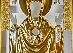 Икона Божией Матери "Знамение". Риза для иконы из серебра и меди.